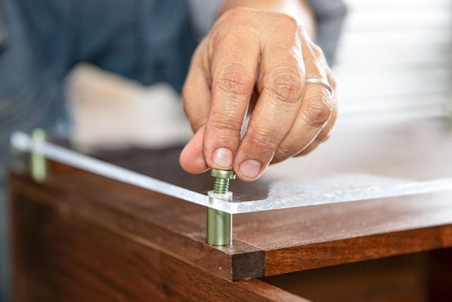 installing stand offs